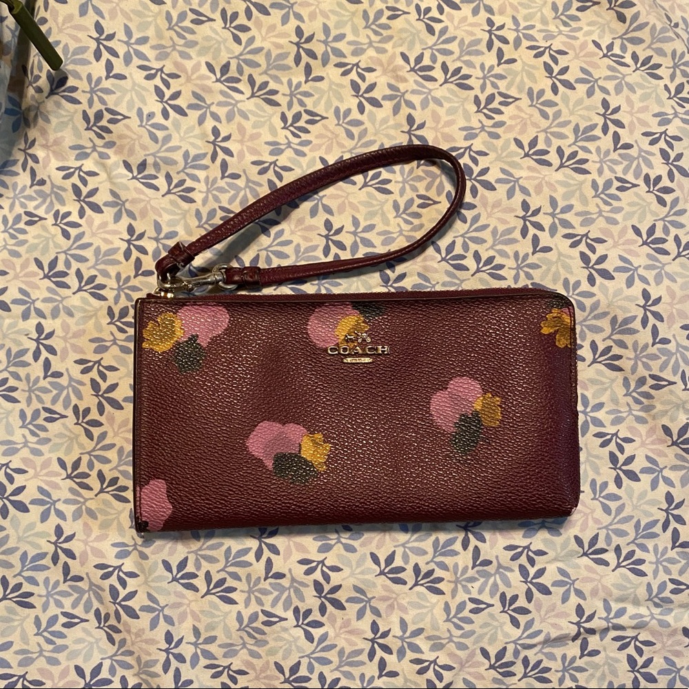 Coach wallet